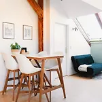 Cozy Center - Near - Schlossberg View - By Casa Momo Апартаменты Грац