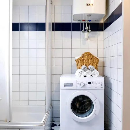 Helles Apartment In Zentraler Lage